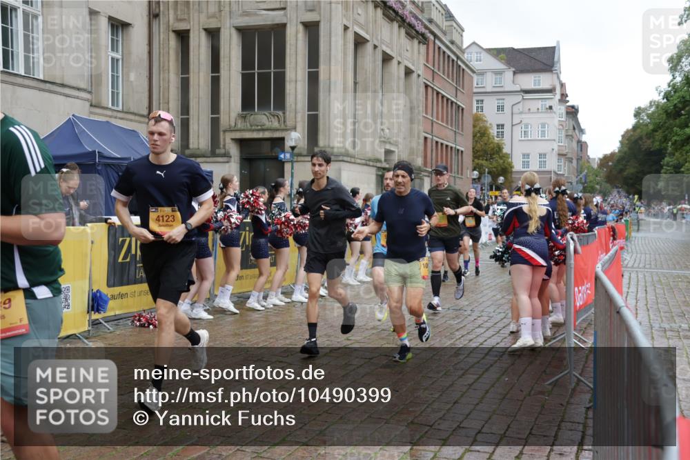 13.09.2026 - Kiel Lauf Yannick Fuchs http://msf.ph/oto/10490399 13.09.2026 11:48:10 Laufen 4123, 9 meine-sportfotos.de