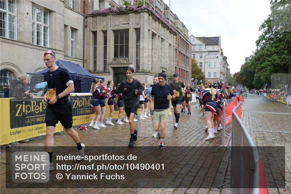 13.09.2026 - Kiel Lauf Yannick Fuchs http://msf.ph/oto/10490401 13.09.2026 11:48:10 Laufen 4123, 106 meine-sportfotos.de
