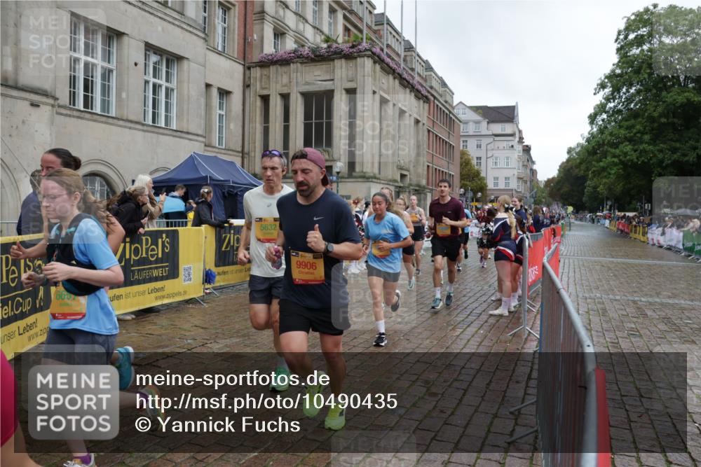 13.09.2026 - Kiel Lauf Yannick Fuchs http://msf.ph/oto/10490435 13.09.2026 11:48:20 Laufen 660, 5632, 9906 meine-sportfotos.de