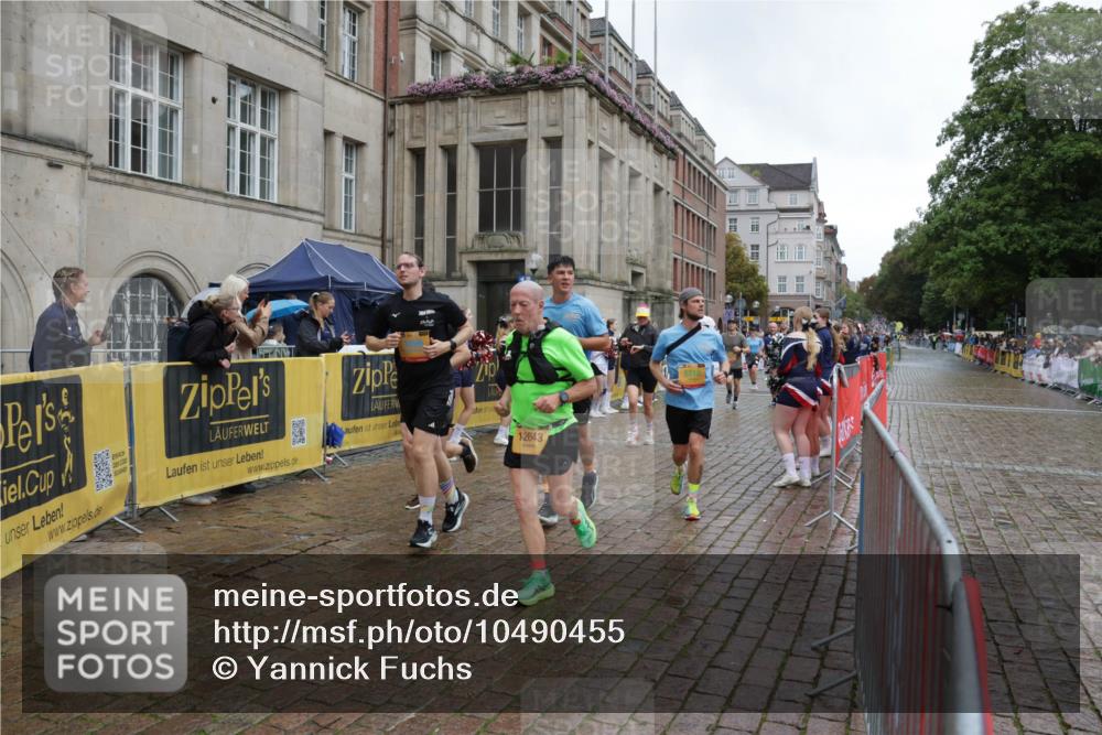 13.09.2026 - Kiel Lauf Yannick Fuchs http://msf.ph/oto/10490455 13.09.2026 11:48:29 Laufen 12643, 5310 meine-sportfotos.de