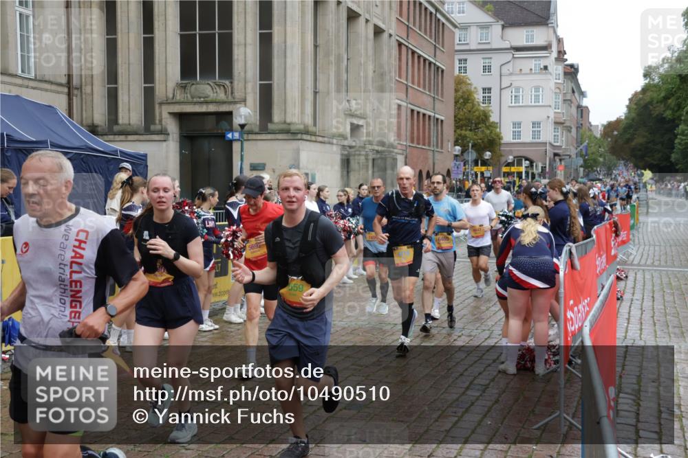 13.09.2026 - Kiel Lauf Yannick Fuchs http://msf.ph/oto/10490510 13.09.2026 11:48:52 Laufen  meine-sportfotos.de