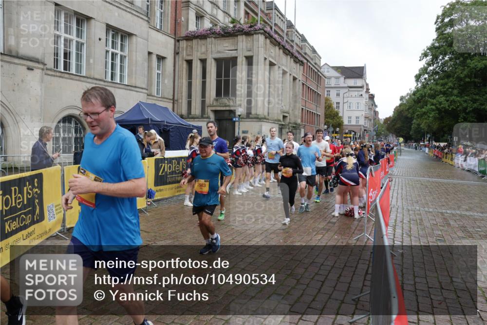 13.09.2026 - Kiel Lauf Yannick Fuchs http://msf.ph/oto/10490534 13.09.2026 11:49:01 Laufen  meine-sportfotos.de