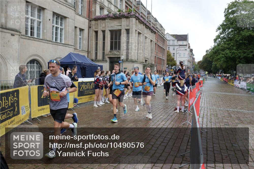 13.09.2026 - Kiel Lauf Yannick Fuchs http://msf.ph/oto/10490576 13.09.2026 11:49:15 Laufen  meine-sportfotos.de