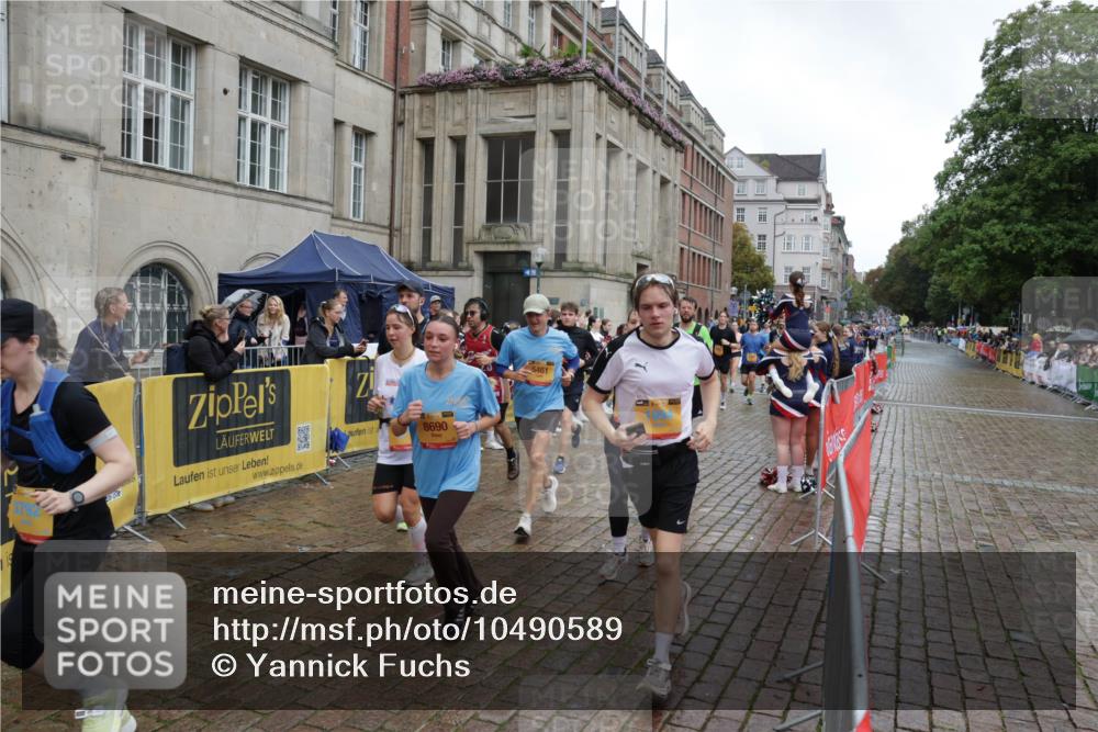 13.09.2026 - Kiel Lauf Yannick Fuchs http://msf.ph/oto/10490589 13.09.2026 11:49:20 Laufen  meine-sportfotos.de
