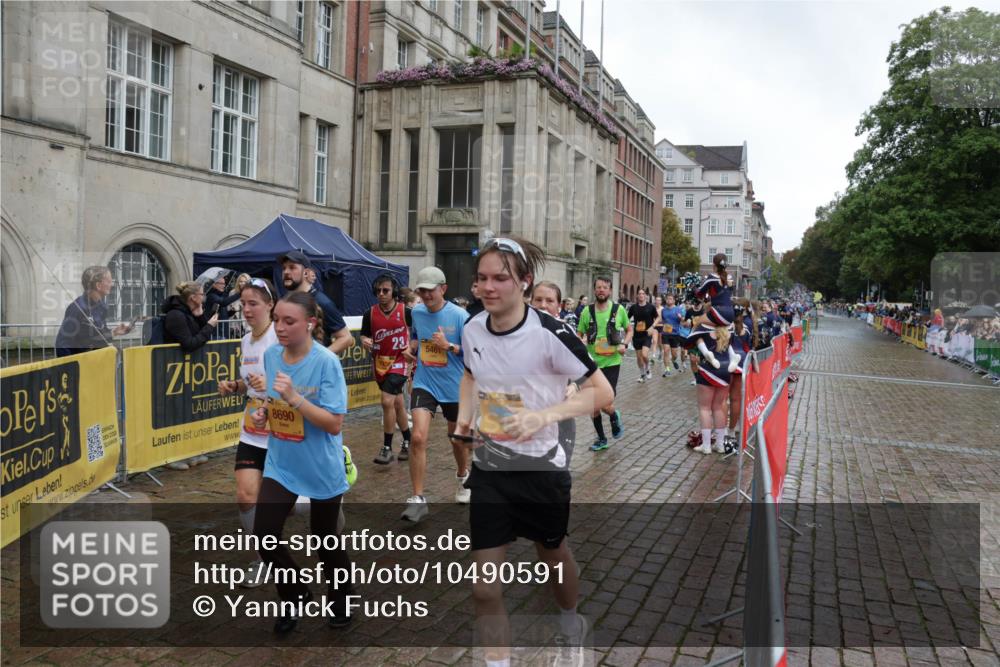 13.09.2026 - Kiel Lauf Yannick Fuchs http://msf.ph/oto/10490591 13.09.2026 11:49:20 Laufen  meine-sportfotos.de