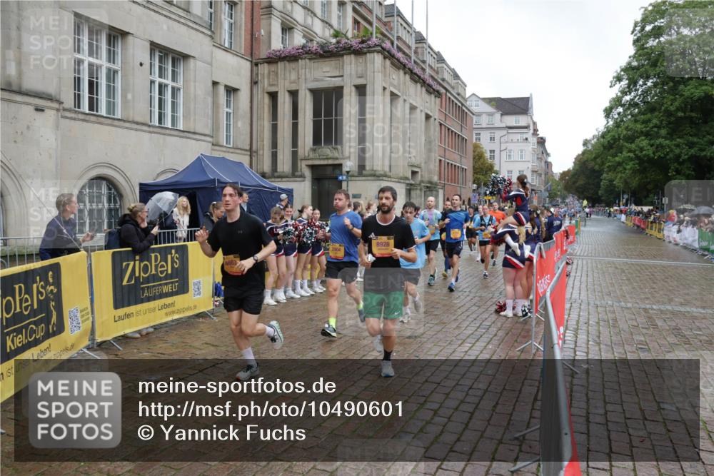 13.09.2026 - Kiel Lauf Yannick Fuchs http://msf.ph/oto/10490601 13.09.2026 11:49:24 Laufen  meine-sportfotos.de