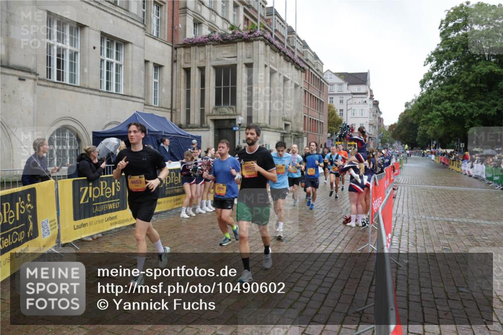 13.09.2026 - Kiel Lauf Yannick Fuchs http://msf.ph/oto/10490602 13.09.2026 11:49:24 Laufen  meine-sportfotos.de