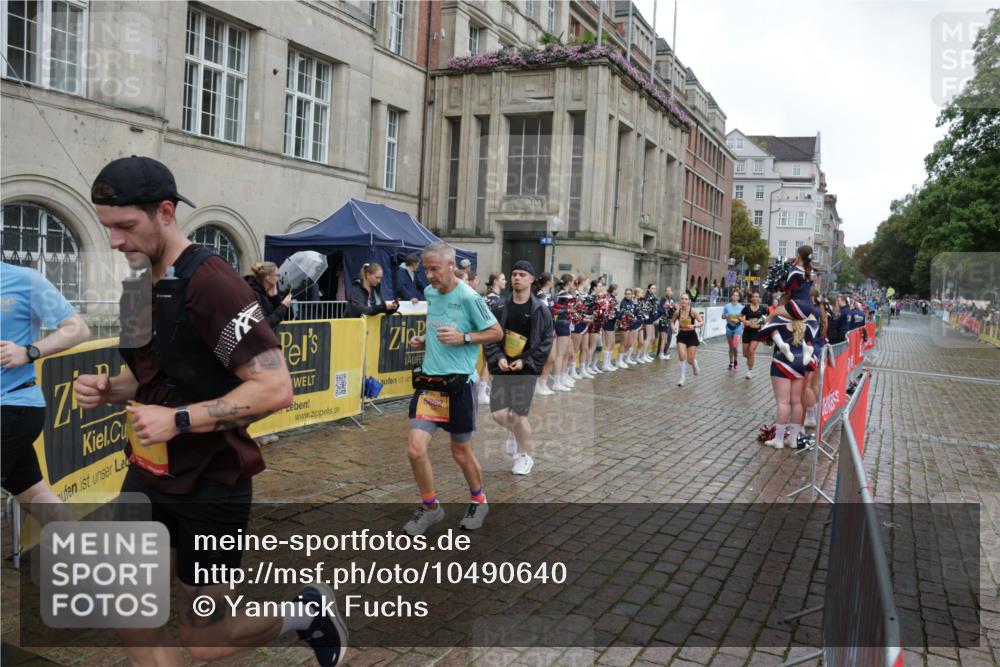 13.09.2026 - Kiel Lauf Yannick Fuchs http://msf.ph/oto/10490640 13.09.2026 11:49:37 Laufen  meine-sportfotos.de