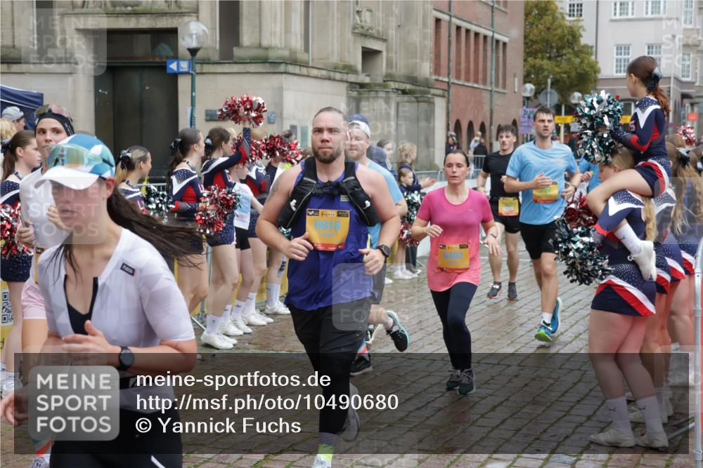13.09.2026 - Kiel Lauf Yannick Fuchs http://msf.ph/oto/10490680 13.09.2026 11:49:51 Laufen  meine-sportfotos.de