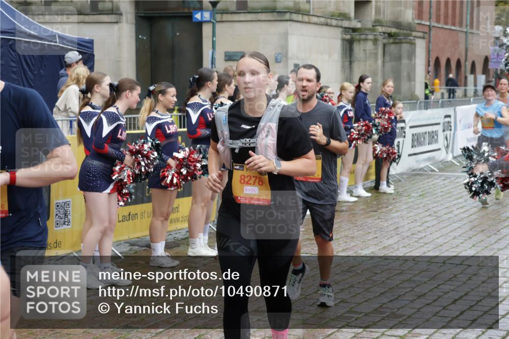 13.09.2026 - Kiel Lauf Yannick Fuchs http://msf.ph/oto/10490871 13.09.2026 11:51:01 Laufen  meine-sportfotos.de
