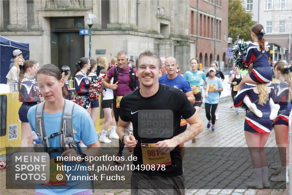 13.09.2026 - Kiel Lauf Yannick Fuchs http://msf.ph/oto/10490878 13.09.2026 11:51:07 Laufen  meine-sportfotos.de