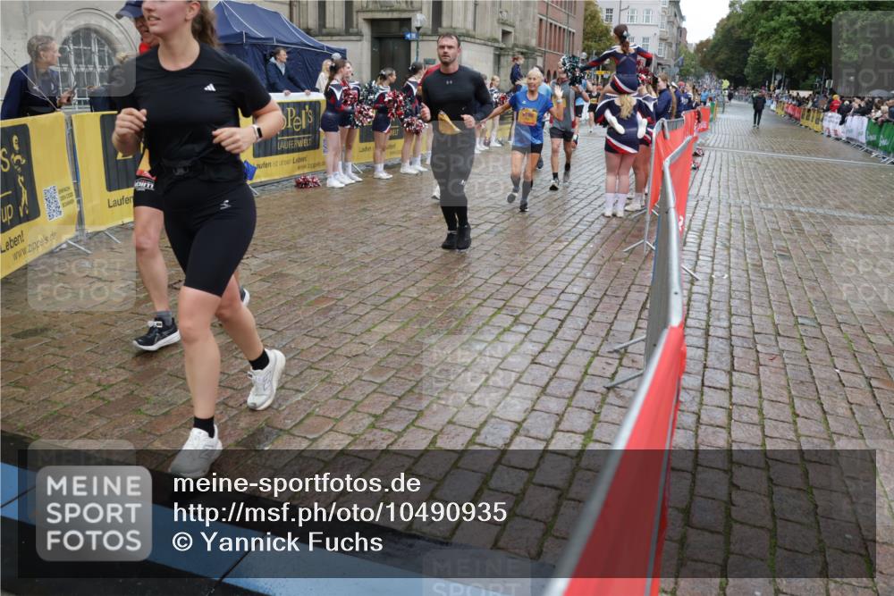13.09.2026 - Kiel Lauf Yannick Fuchs http://msf.ph/oto/10490935 13.09.2026 11:51:27 Laufen 19, 188 meine-sportfotos.de