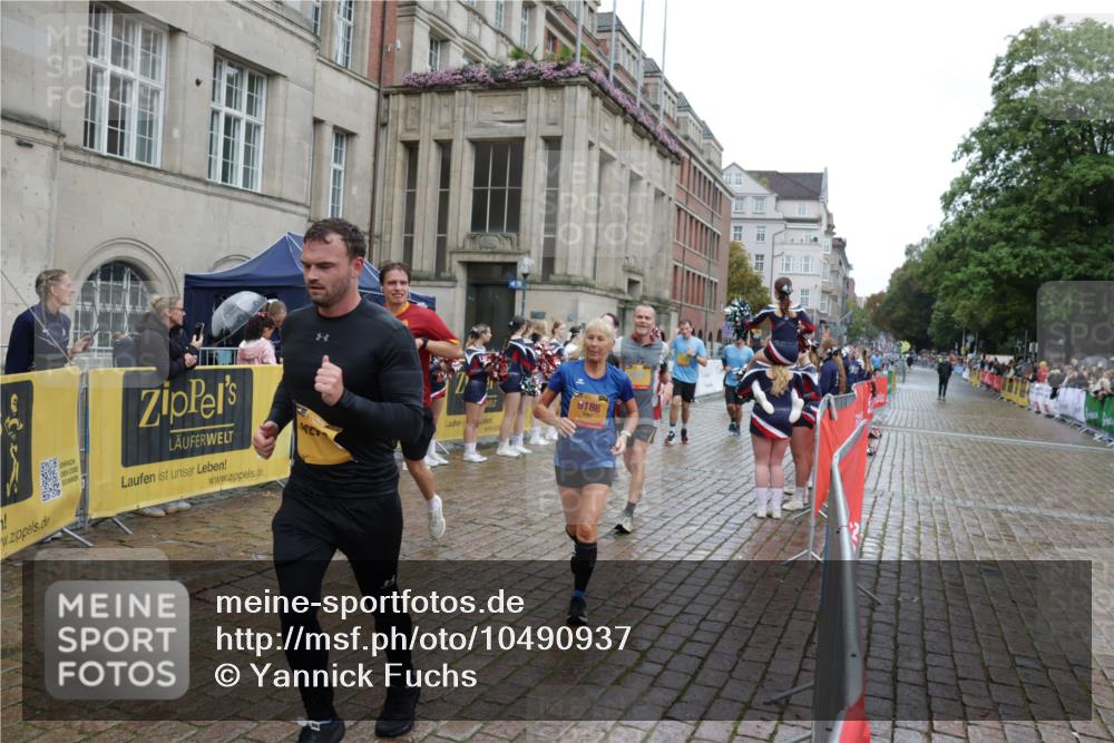 13.09.2026 - Kiel Lauf Yannick Fuchs http://msf.ph/oto/10490937 13.09.2026 11:51:28 Laufen 7, 9188 meine-sportfotos.de