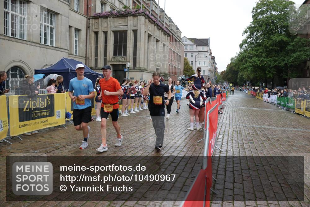 13.09.2026 - Kiel Lauf Yannick Fuchs http://msf.ph/oto/10490967 13.09.2026 11:51:45 Laufen 7653, 11083, 7368 meine-sportfotos.de
