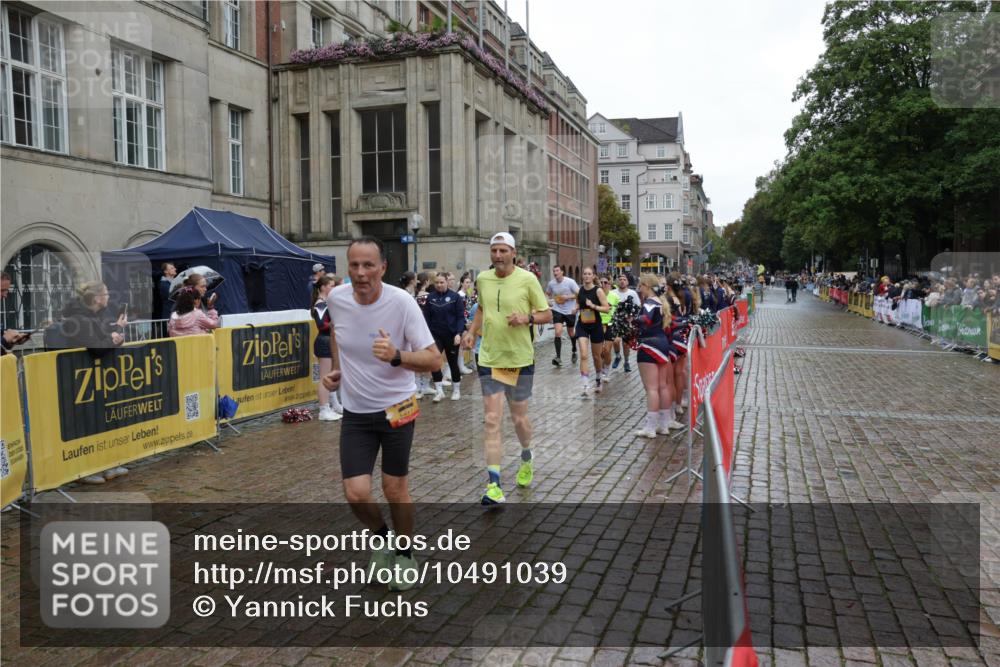 13.09.2026 - Kiel Lauf Yannick Fuchs http://msf.ph/oto/10491039 13.09.2026 11:52:28 Laufen  meine-sportfotos.de