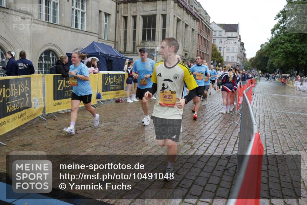 13.09.2026 - Kiel Lauf Yannick Fuchs http://msf.ph/oto/10491048 13.09.2026 11:52:34 Laufen 5523, 11894 meine-sportfotos.de