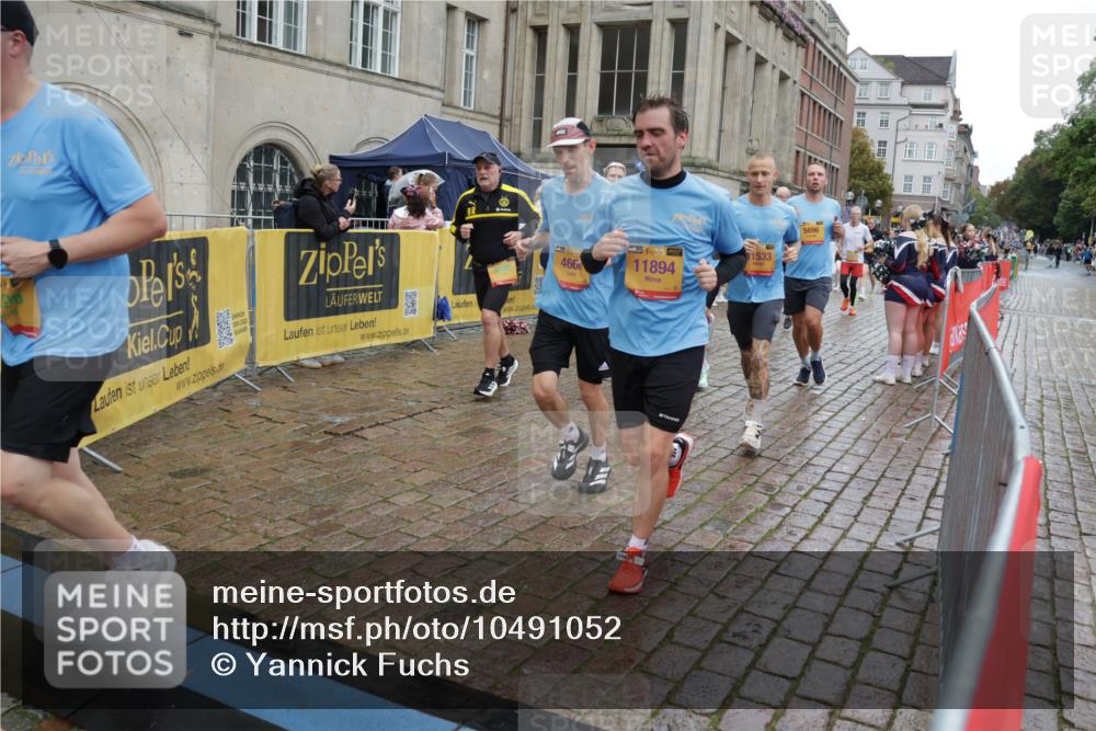 13.09.2026 - Kiel Lauf Yannick Fuchs http://msf.ph/oto/10491052 13.09.2026 11:52:35 Laufen 466, 39, 11894, 1533, 5696 meine-sportfotos.de