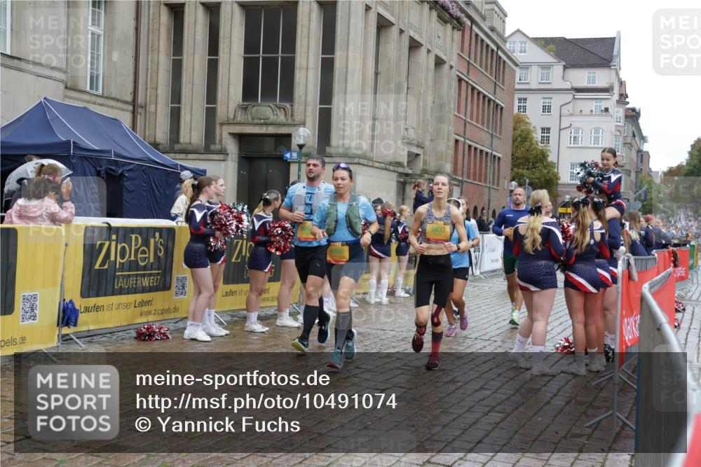 13.09.2026 - Kiel Lauf Yannick Fuchs http://msf.ph/oto/10491074 13.09.2026 11:53:01 Laufen 9890, 9837 meine-sportfotos.de