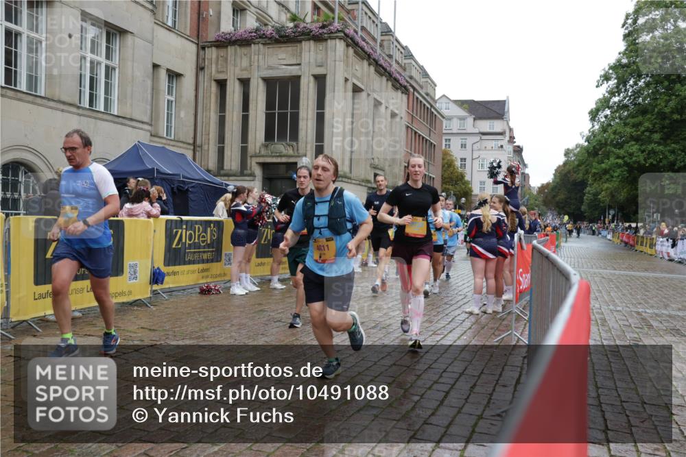 13.09.2026 - Kiel Lauf Yannick Fuchs http://msf.ph/oto/10491088 13.09.2026 11:53:10 Laufen 4811 meine-sportfotos.de