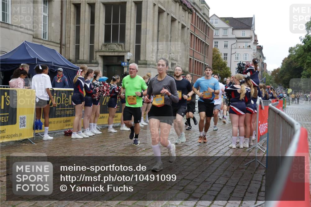 13.09.2026 - Kiel Lauf Yannick Fuchs http://msf.ph/oto/10491099 13.09.2026 11:53:17 Laufen 7175, 5874 meine-sportfotos.de