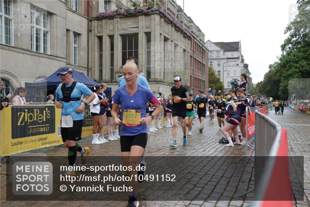 13.09.2026 - Kiel Lauf Yannick Fuchs http://msf.ph/oto/10491152 13.09.2026 11:53:35 Laufen 14, 38, 6117, 118 meine-sportfotos.de