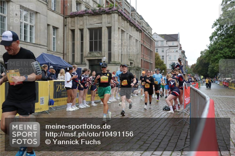 13.09.2026 - Kiel Lauf Yannick Fuchs http://msf.ph/oto/10491156 13.09.2026 11:53:37 Laufen 10738, 9812 meine-sportfotos.de