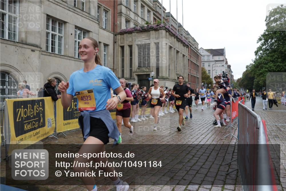 13.09.2026 - Kiel Lauf Yannick Fuchs http://msf.ph/oto/10491184 13.09.2026 11:53:52 Laufen 4523, 1945 meine-sportfotos.de
