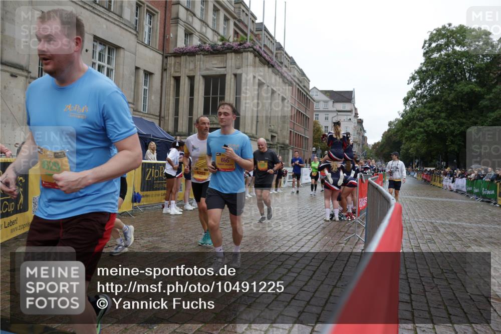13.09.2026 - Kiel Lauf Yannick Fuchs http://msf.ph/oto/10491225 13.09.2026 11:54:21 Laufen 8629, 4203, 695 meine-sportfotos.de