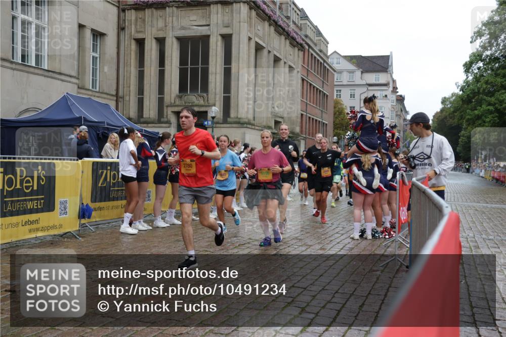 13.09.2026 - Kiel Lauf Yannick Fuchs http://msf.ph/oto/10491234 13.09.2026 11:54:26 Laufen 2780, 9196, 1845 meine-sportfotos.de