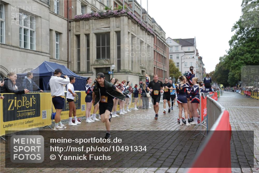 13.09.2026 - Kiel Lauf Yannick Fuchs http://msf.ph/oto/10491334 13.09.2026 11:55:18 Laufen 1760 meine-sportfotos.de