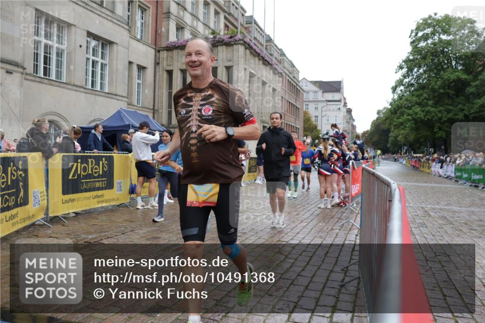 13.09.2026 - Kiel Lauf Yannick Fuchs http://msf.ph/oto/10491368 13.09.2026 11:55:40 Laufen  meine-sportfotos.de