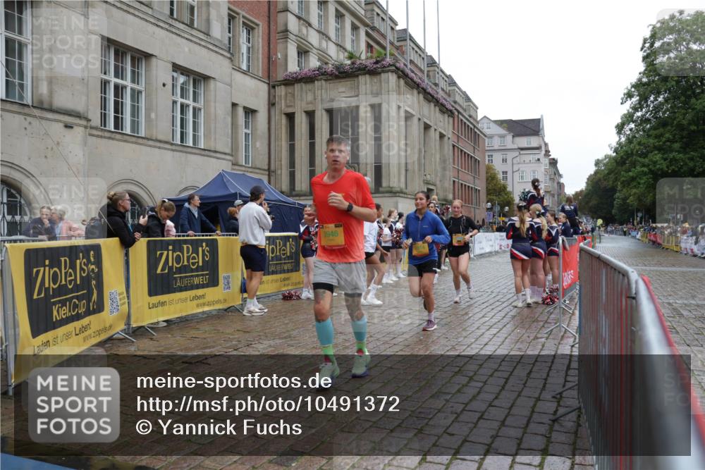 13.09.2026 - Kiel Lauf Yannick Fuchs http://msf.ph/oto/10491372 13.09.2026 11:55:42 Laufen 3946, 1914 meine-sportfotos.de
