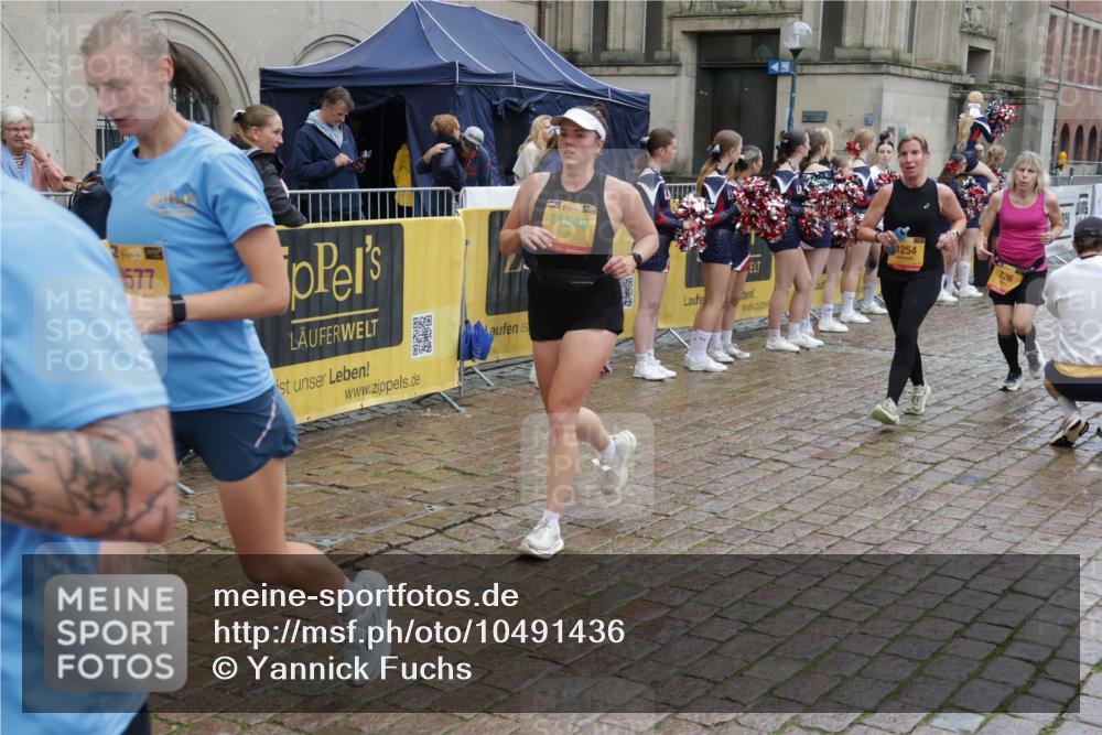 13.09.2026 - Kiel Lauf Yannick Fuchs http://msf.ph/oto/10491436 13.09.2026 11:56:23 Laufen 1577, 11548, 1254, 726 meine-sportfotos.de