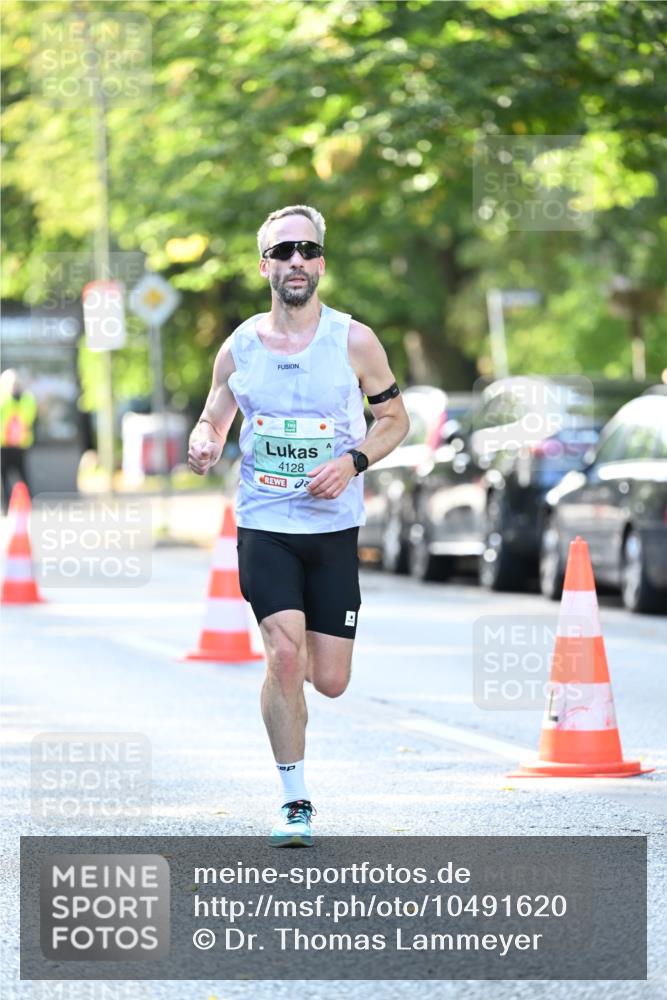 20.09.2026 - PSD Bank Halbmarathon Dr. Thomas Lammeyer http://msf.ph/oto/10491620 20.09.2026 10:28:53 Laufen 4128, 2 meine-sportfotos.de