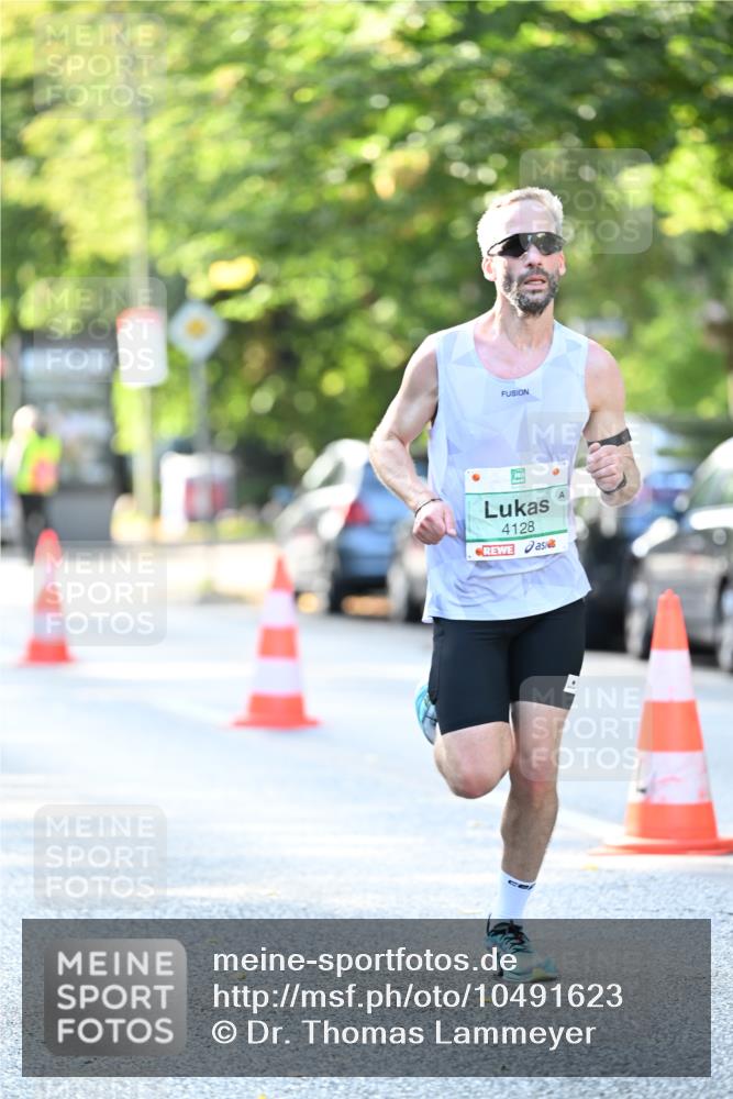 20.09.2026 - PSD Bank Halbmarathon Dr. Thomas Lammeyer http://msf.ph/oto/10491623 20.09.2026 10:28:53 Laufen 4128 meine-sportfotos.de