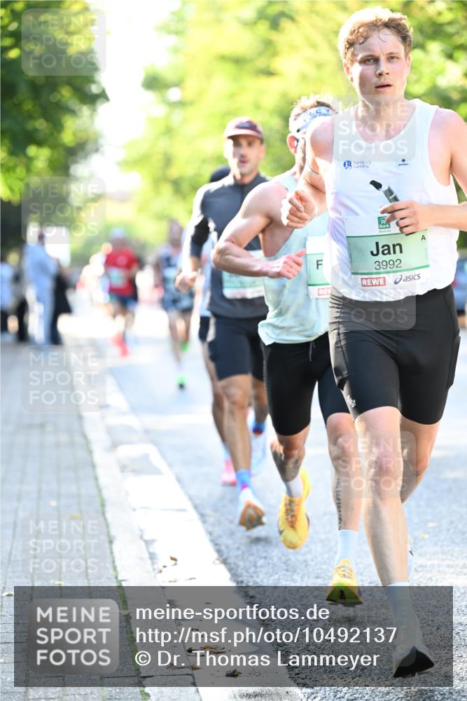 20.09.2026 - PSD Bank Halbmarathon Dr. Thomas Lammeyer http://msf.ph/oto/10492137 20.09.2026 10:31:39 Laufen 3992 meine-sportfotos.de