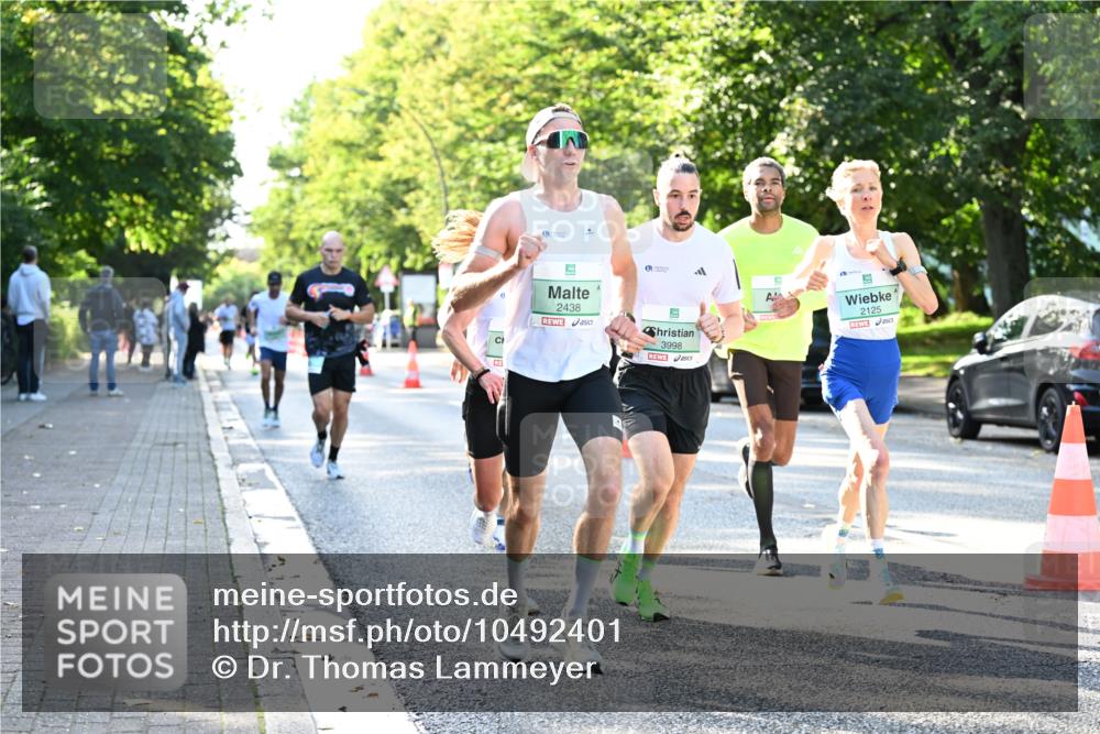 20.09.2026 - PSD Bank Halbmarathon Dr. Thomas Lammeyer http://msf.ph/oto/10492401 20.09.2026 10:32:46 Laufen 2438, 5, 3998, 2125 meine-sportfotos.de