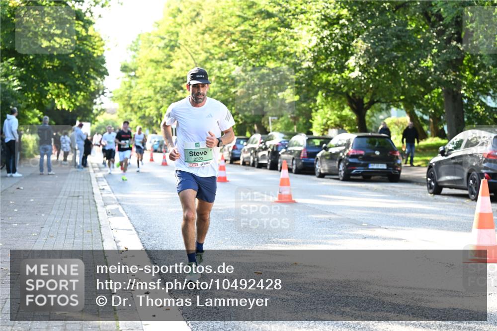 20.09.2026 - PSD Bank Halbmarathon Dr. Thomas Lammeyer http://msf.ph/oto/10492428 20.09.2026 10:32:50 Laufen 2323 meine-sportfotos.de