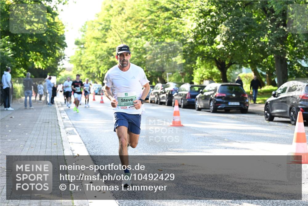 20.09.2026 - PSD Bank Halbmarathon Dr. Thomas Lammeyer http://msf.ph/oto/10492429 20.09.2026 10:32:50 Laufen 2323 meine-sportfotos.de