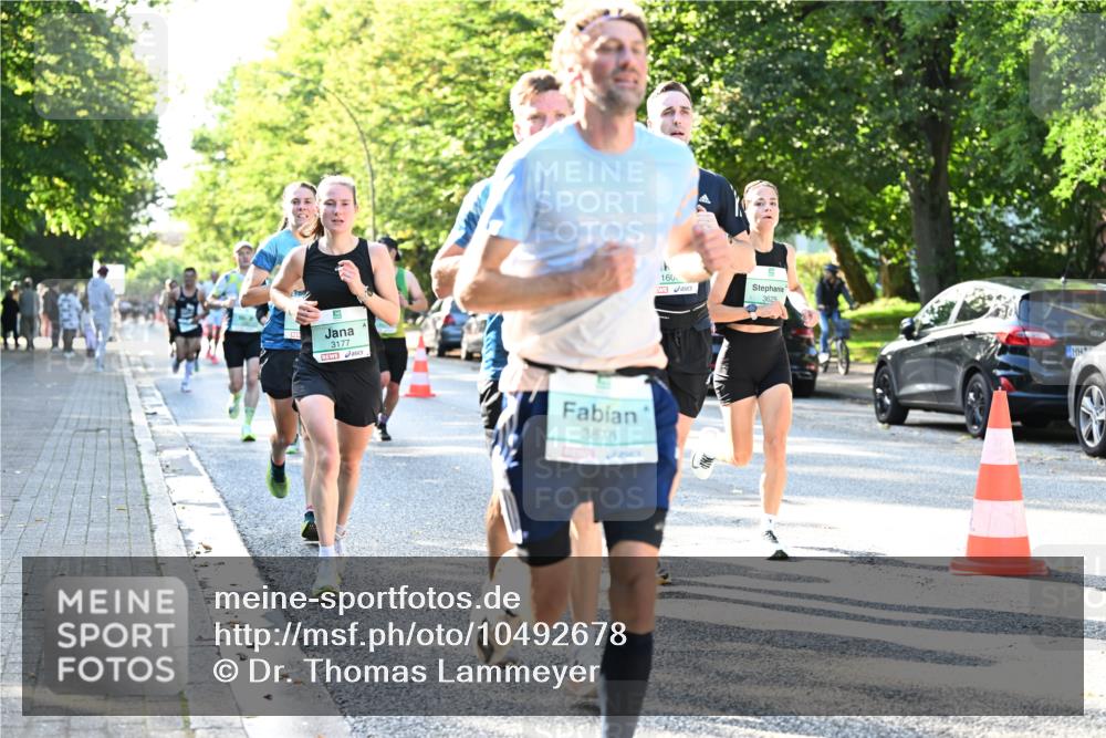 20.09.2026 - PSD Bank Halbmarathon Dr. Thomas Lammeyer http://msf.ph/oto/10492678 20.09.2026 10:33:42 Laufen 3177, 3876, 160, 3629 meine-sportfotos.de