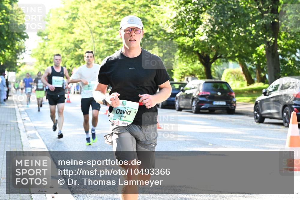 20.09.2026 - PSD Bank Halbmarathon Dr. Thomas Lammeyer http://msf.ph/oto/10493366 20.09.2026 10:35:40 Laufen 1219 meine-sportfotos.de