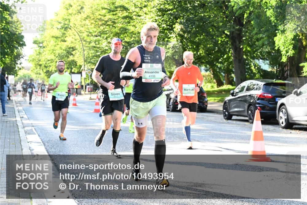 20.09.2026 - PSD Bank Halbmarathon Dr. Thomas Lammeyer http://msf.ph/oto/10493954 20.09.2026 10:37:23 Laufen 4012, 6, 4106, 1983 meine-sportfotos.de
