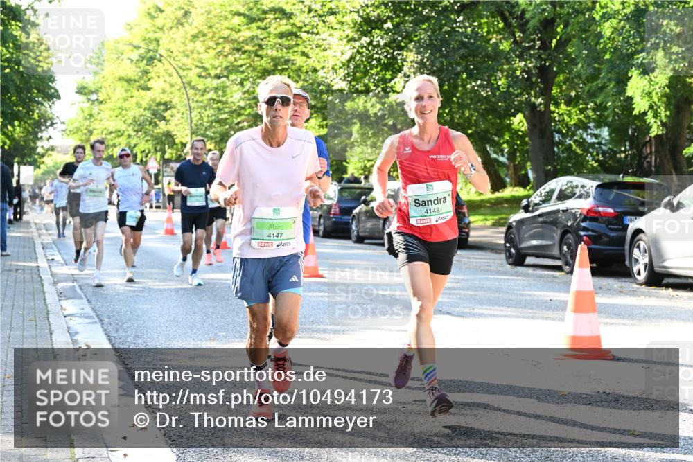 20.09.2026 - PSD Bank Halbmarathon Dr. Thomas Lammeyer http://msf.ph/oto/10494173 20.09.2026 10:38:10 Laufen 4147, 4148 meine-sportfotos.de