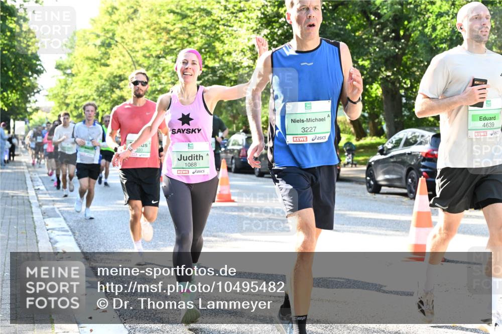 20.09.2026 - PSD Bank Halbmarathon Dr. Thomas Lammeyer http://msf.ph/oto/10495482 20.09.2026 10:42:09 Laufen 593, 1088, 3227, 4639 meine-sportfotos.de
