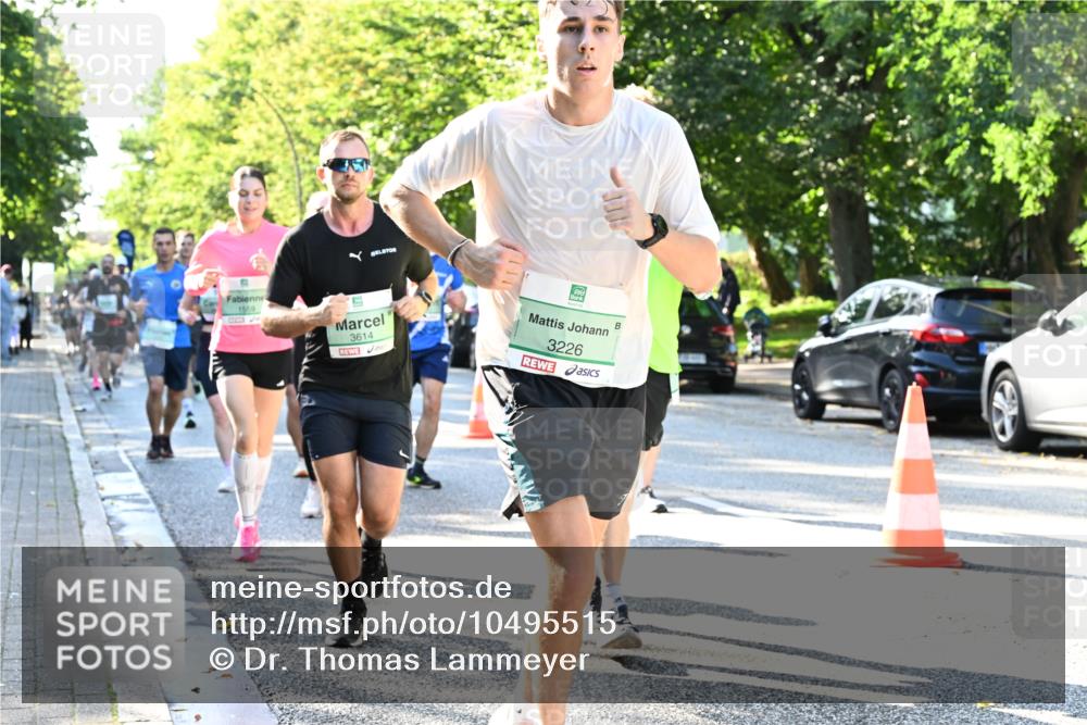 20.09.2026 - PSD Bank Halbmarathon Dr. Thomas Lammeyer http://msf.ph/oto/10495515 20.09.2026 10:42:14 Laufen 1559, 3614, 3226 meine-sportfotos.de