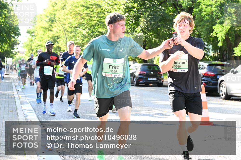 20.09.2026 - PSD Bank Halbmarathon Dr. Thomas Lammeyer http://msf.ph/oto/10496038 20.09.2026 10:43:38 Laufen 3355, 3356 meine-sportfotos.de