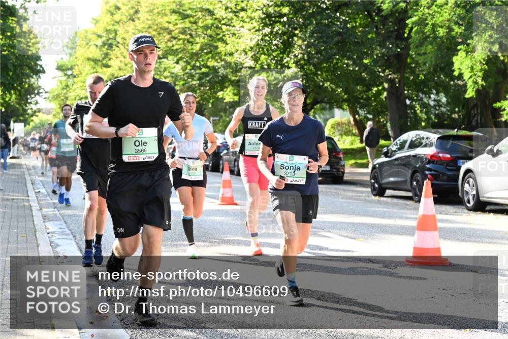 20.09.2026 - PSD Bank Halbmarathon Dr. Thomas Lammeyer http://msf.ph/oto/10496609 20.09.2026 10:45:13 Laufen 7, 3566, 602, 4104, 3713 meine-sportfotos.de