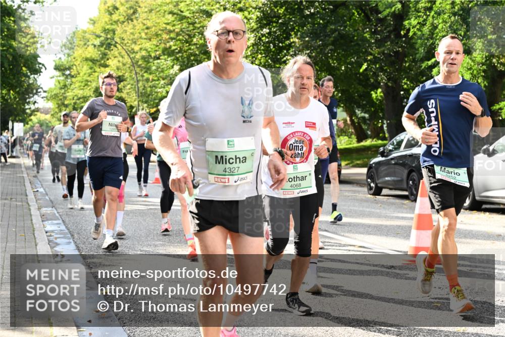 20.09.2026 - PSD Bank Halbmarathon Dr. Thomas Lammeyer http://msf.ph/oto/10497742 20.09.2026 10:48:07 Laufen 1295, 4327, 4068 meine-sportfotos.de