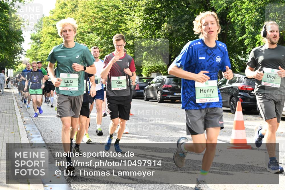 20.09.2026 - PSD Bank Halbmarathon Dr. Thomas Lammeyer http://msf.ph/oto/10497914 20.09.2026 10:48:32 Laufen 4613, 4589, 4, 1839, 1961 meine-sportfotos.de