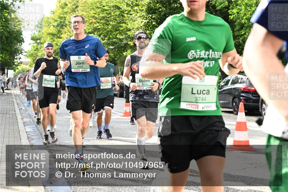 20.09.2026 - PSD Bank Halbmarathon Dr. Thomas Lammeyer http://msf.ph/oto/10497965 20.09.2026 10:48:38 Laufen 3941, 4502, 1092, 3915, 3744 meine-sportfotos.de
